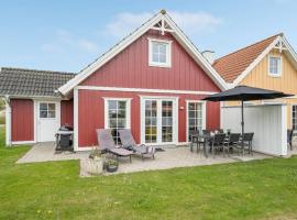 Holiday Home Askan - 200m from the sea by Interhome，位于布罗的酒店