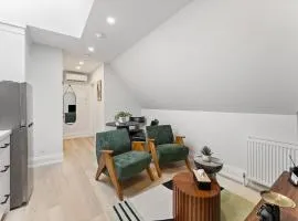 Luxury Suite 1 BR - 1 Bed - Stylish - New Build - Downtown