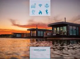 Floatinghouse Hideaway LP26