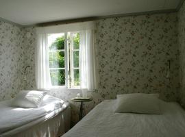 Uddens Bed & Breakfast，位于厄勒格伦德的酒店