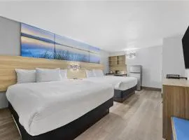 Days Inn & Suites by Wyndham Texas City - Galveston Area