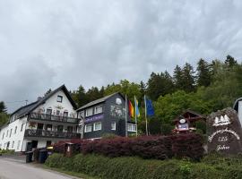 Waldhotel Einstein，位于基希洪德姆的酒店