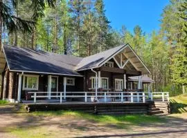 Holiday Home Kilpolan orvokki- pauliina ja karoliina by Interhome