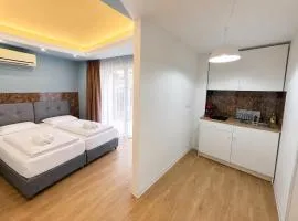 Modern Studio Nr5 private Kitchenette and Bathroom
