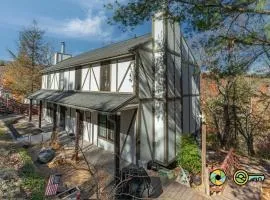 Lakeview 12B: Casa Uno Townhome