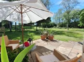 The Smarden Snug for garden lovers