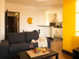 Cozy apartment, a short walk to Place Stan