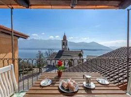 Splendid Lake View