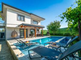 Villa Lux Seydikemer Private Pool Nature View，位于Seydiler的酒店