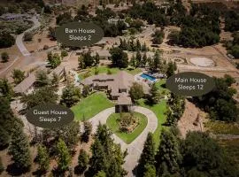 The Oaktree Estate by Fieldtrip - 7 Acre Private Resort with Lake Pool Vineyard