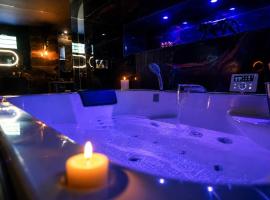 Baobab Logement Atypique avec jacuzzi privé，位于科尔巴斯的酒店