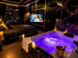 Minka Cocon Atypique avec jacuzzi privé，位于科尔巴斯的酒店