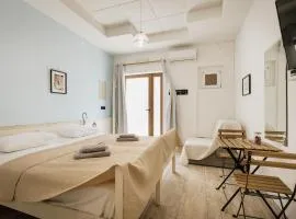 IVAN - nice room, near the see and park
