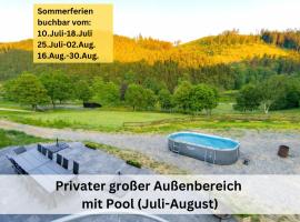 Haus Grimme im Kurpark - XXL Familien- & Erlebnishaus mit Sauna, Pool & Indoorspielplatz，位于施马伦贝格的酒店
