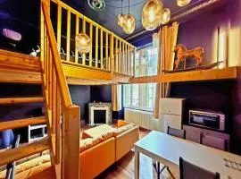 STUDIO avec MEZZANINE