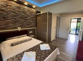 Hotel Falcon Home
