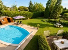 185 m duplex with pool near Strasbourg