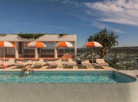 Avani Mooloolaba Beach Hotel，位于穆卢拉巴的酒店