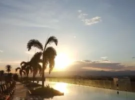 Mactan Newtown Deluxe 8 Boulevard Ocean View
