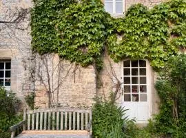 Le Manoir de Sully