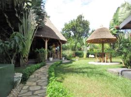 Precious Guesthouse，位于恩德培乌干达野生动物教育中心附近的酒店