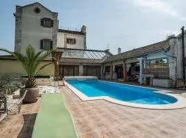 Villa Malom Luxury Resort