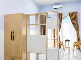 Đồi Thông Hotel Lâm Đồng，位于Buôn Buk So (2)的酒店