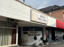 德切巴尔比斯特里察酒店