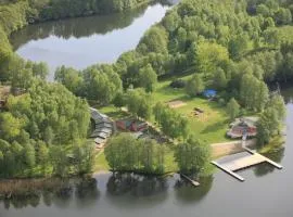Domki nad Jeziorem Wisola
