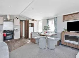Lovely 3 bedroom holiday home in Seton Sand caravan park Wi-Fi Xbox