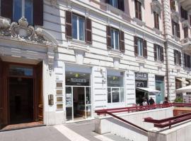 О Relais Piazza del Popolo，位于Lovnic的酒店