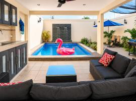Casa con alberca privada ideal para grupos，位于梅里达的酒店