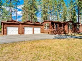 200 Acres, River Access: 'Feather House' in NorCal