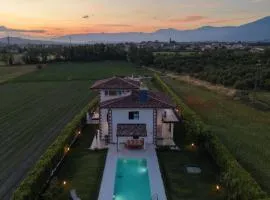 Villa Mariarosaria Luxury Dimora & Private Pool