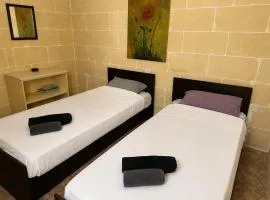 Twin bedroom for rent in Xaghra Gozo