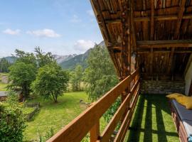 Casa-Le Gerland : joli duplex dans chalet St-Véran，位于圣韦朗的酒店