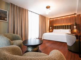 Hotel El Nogal，位于佩利格罗斯的酒店