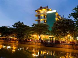 兰普树屋精品酒店，位于曼谷曼谷老城区的酒店