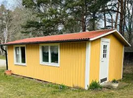 Small Gotland cottage at a low price next to Tofta Strand