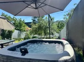 HH Lakes Tuzla - city center, free parking!