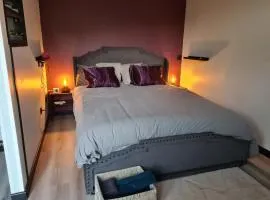 L'Aparte Suite Romantique avec Spa et Douche XXL accueil velo