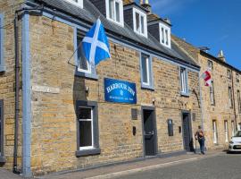 The harbour inn，位于Burghead的酒店