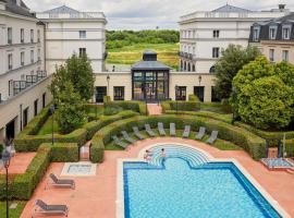Adagio Serris Val d'Europe，位于塞里斯的酒店