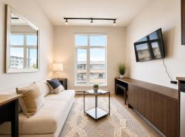 Lovely Brand New Condo，位于悉尼的酒店