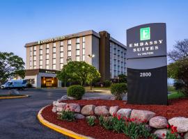 Embassy Suites by Hilton Minneapolis Bloomington Edina，位于布卢明顿的酒店