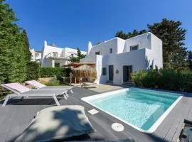 Sun Drop 2 with mini pool, 5-min walk to Drios beach Paros