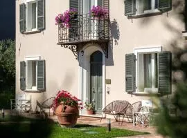 Palazzo Gessi Room and Breakfast