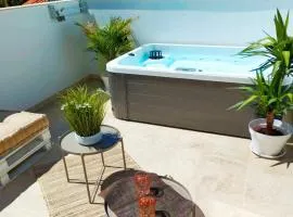 Casa Lusitano Villa com Jaccuzi