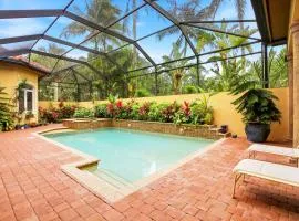 Gorgeous luxury home w private pool & outdoor space
