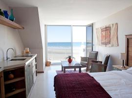 Rayentray Oc&eacute;ano，位于皮拉米德斯港的自助式住宿